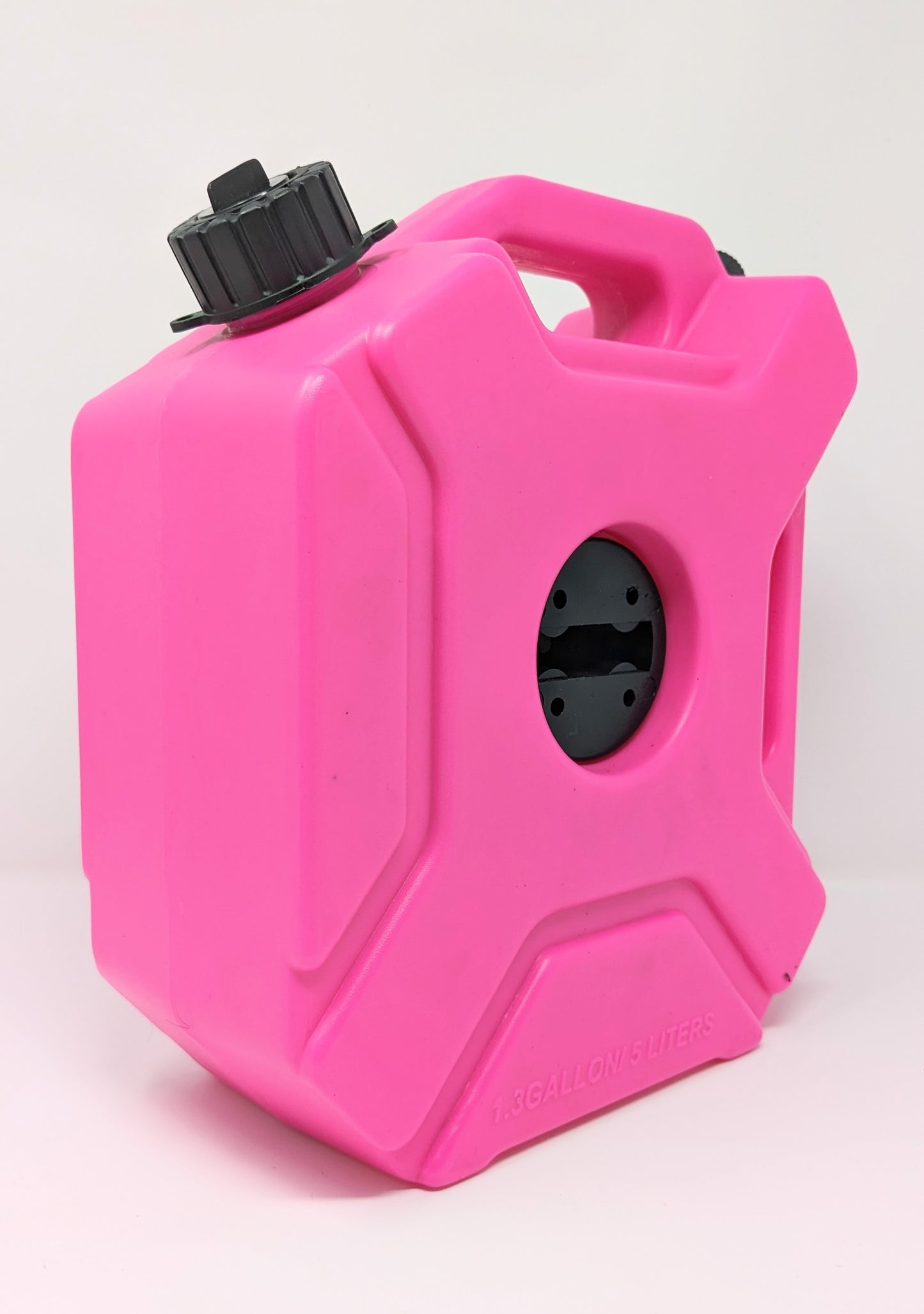 1.3 Gallon Utility Can with Auto Mount and One Utility Can Spout Replacement (5 L) - Kool Products